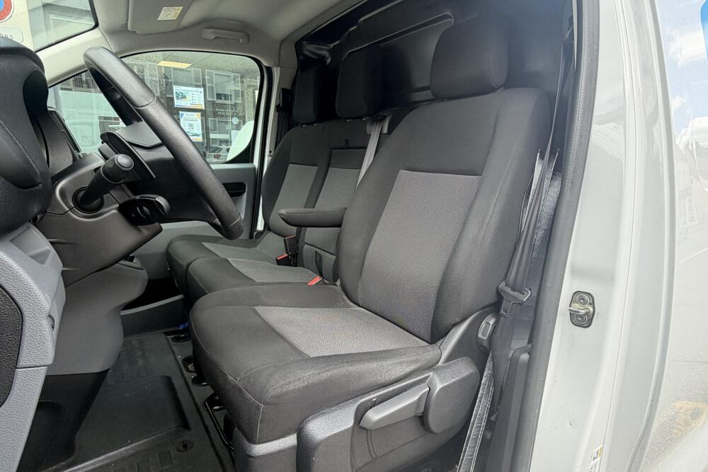 Jumpy M 2.0 BlueHDi - 145 BVA - CARPLAY 2022 occasion 78760 Jouars-Pontchartrain