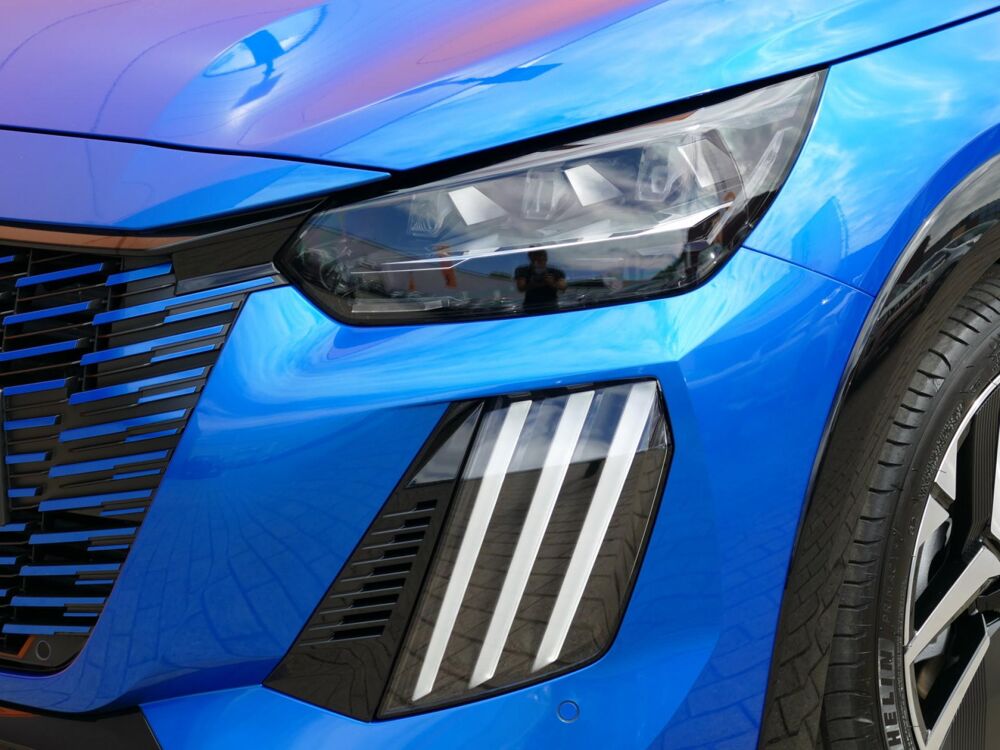 208 II (2) HYBRID 145 GT - BV E-DCS6 PACK DRIVE ASSIST & TO. 2026 occasion 77090 Coll&eacute;gien
