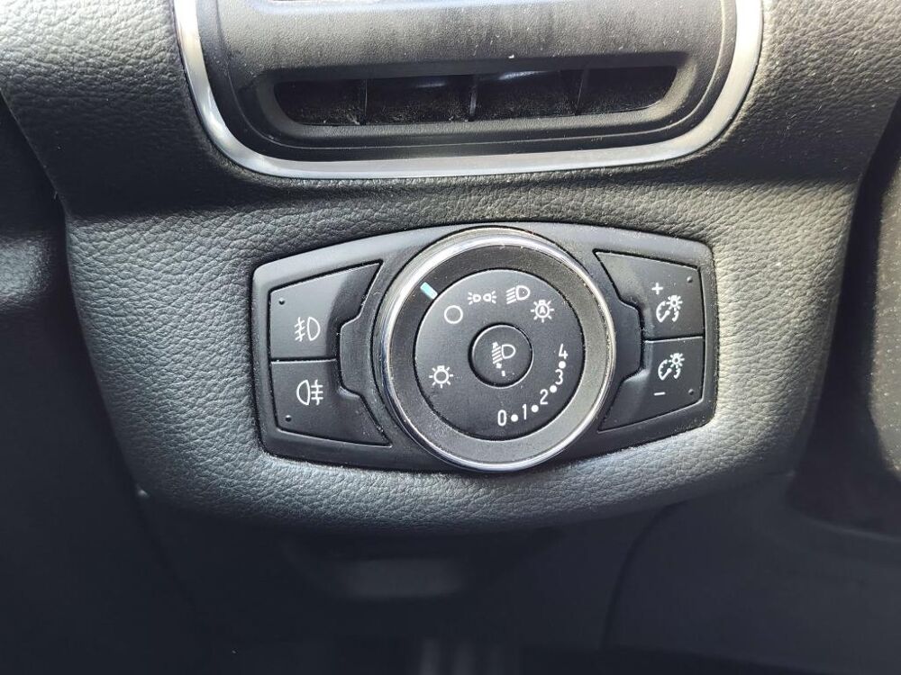 B-max 1.6 Ti-VCT - 105 - BV PowerShift Titanium 2015 occasion 77185 Lognes