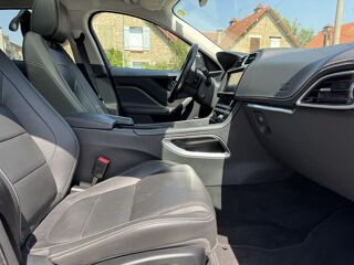 F-PACE 3.0 D V6 - 300 - BVA - Stop/Start - AWD R-Sport / GARANTIE / 2016 occasion 78300 Poissy