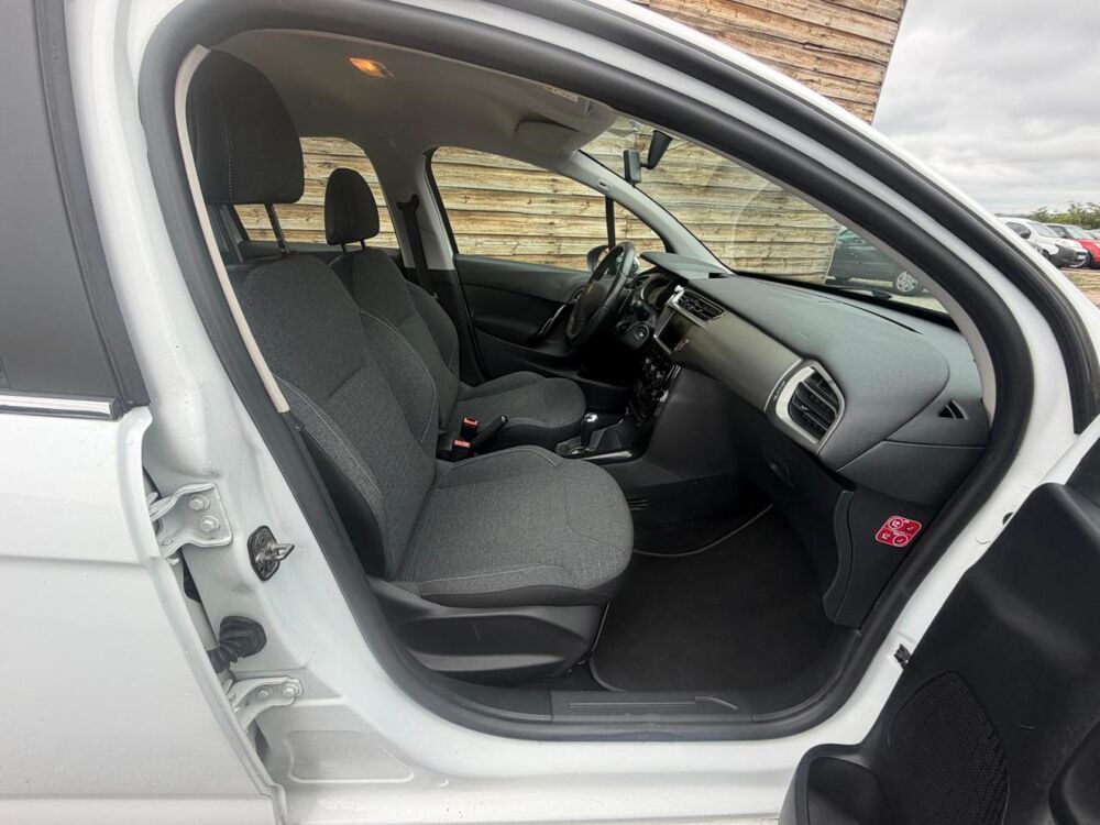 C3 1.2 PureTech boite auto - 82 Confort PHASE 2 2016 occasion 19100 Brive-la-Gaillarde