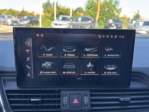 Q5 50 tfsi e 299 business executive quattro s tronic 7 2022 occasion 85150 Les Achards