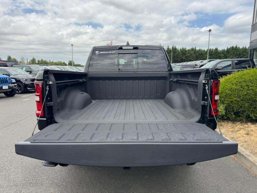 RAM 1500 CREW LAIE SPORT NIGHT EDITION AIR 2025 occasion 91830 Le Coudray-Montceaux