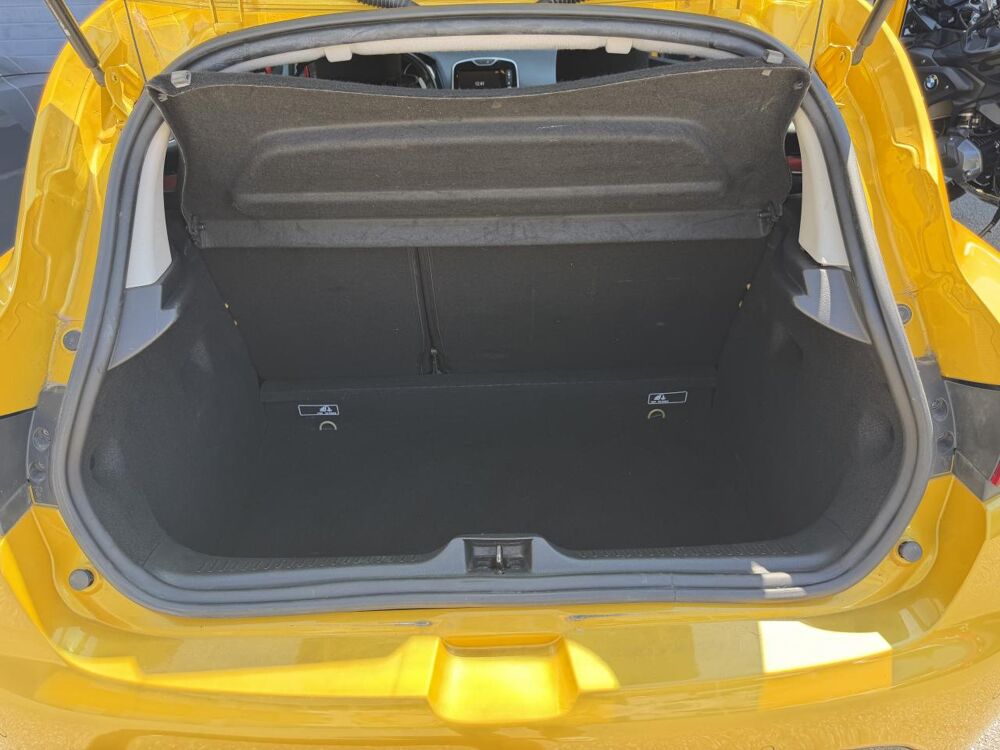 Clio RS trophy IV 1.6 220 cv N&deg;1085 EDC Euro 6 2016 occasion 38330 Montbonnot-Saint-Martin