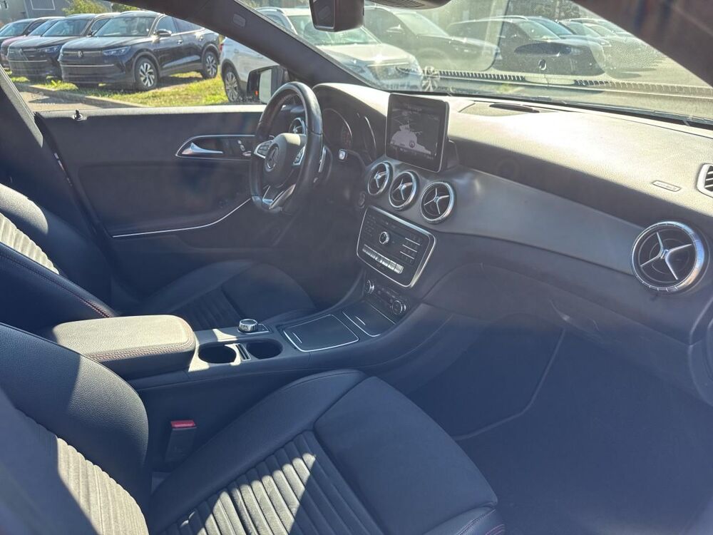 Classe CLA 220 d fascination 7g-dct 2018 occasion 85150 Les Achards