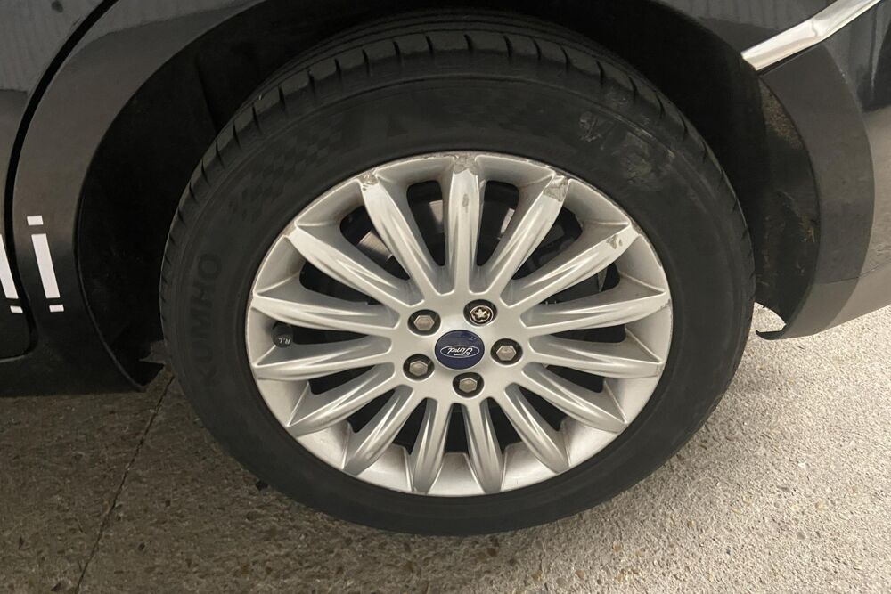 S-MAX 2.0 TDCi FAP - 140 Business Nav PHASE 2 2013 occasion 77185 Lognes