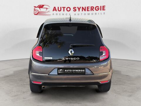 Twingo 0.9 TCe - 95 III BERLINE Intens PHASE 2 2019 occasion 13400 Aubagne