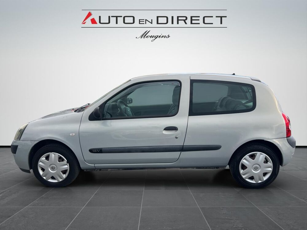 Clio 1.2i 16V II BERLINE Authentique PHASE 2 2004 occasion 06250 Mougins