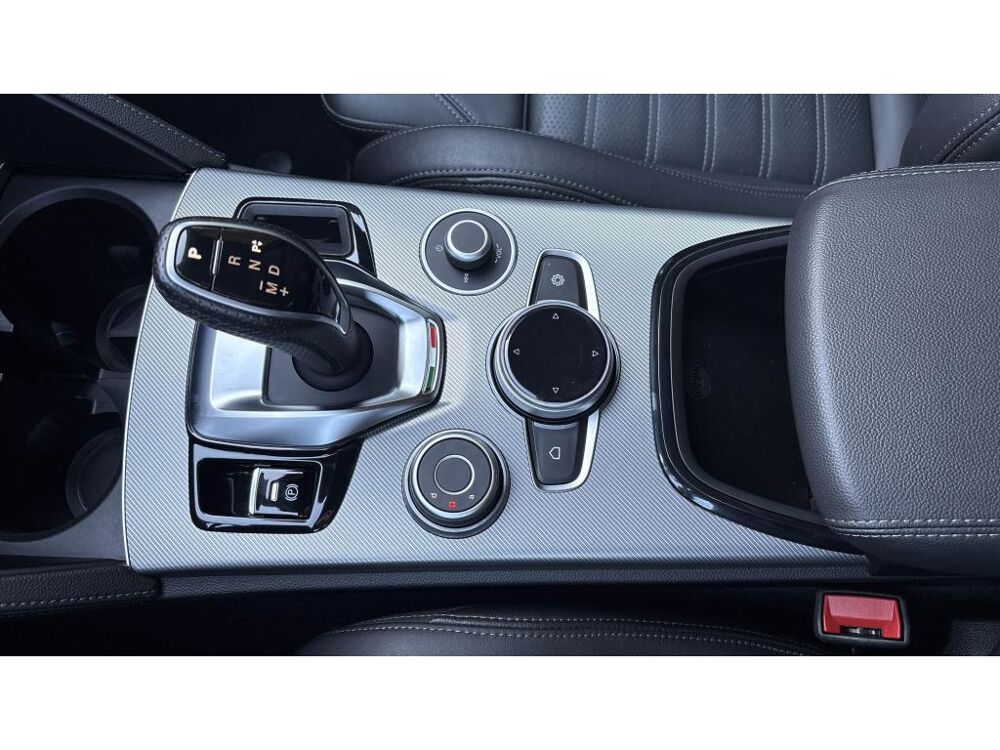 Stelvio 2.2 D 160 BVA Veloce +TOIT OUVRANT 2024 occasion 81580 Soual