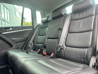 Tiguan 2.0 16V TDI BlueMotion - 140 -DSG7 Carat 4Motion PHASE 2- S 2014 occasion 33450 Montussan