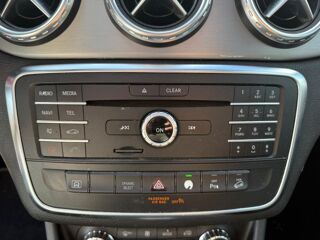 Classe GLA 2.2 220 D 175 FASCINATION 4MATIC 7G-DCT BVA 2016 occasion 42170 Saint-Just-Saint-Rambert