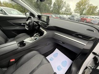 3008 Hybrid - 225 - BV e-EAT8 Allure Pack GPS + CAMERA AR + CARPL 2022 occasion 19100 Brive-la-Gaillarde