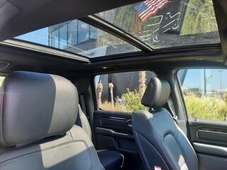 RAM 1500 CREW SPORT NIGHT EDITION 2022 occasion 91830 Le Coudray-Montceaux