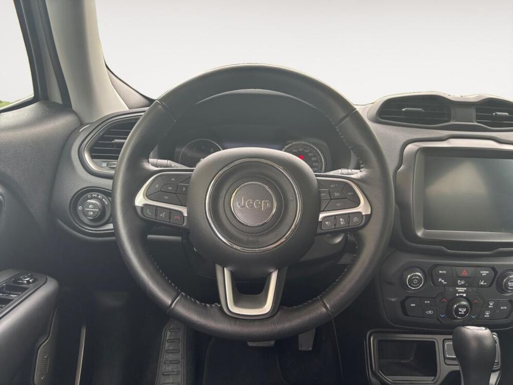 Renegade 1.5 Turbo T4 e-Hybride - 130 - BVR 4x2 Limited PHASE 2 2024 occasion 78780 MAURECOURT