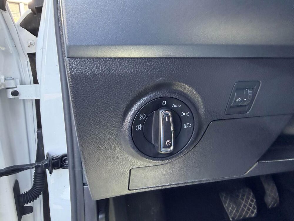 Arona 1.0 EcoTSI - 115 SS Bva Xcellence gps + clim + radar AR 2019 occasion 19100 Brive-la-Gaillarde