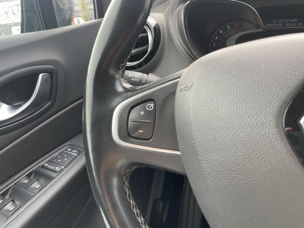 Captur 1.3 tce 150 fap intens 2019 occasion 54520 Laxou