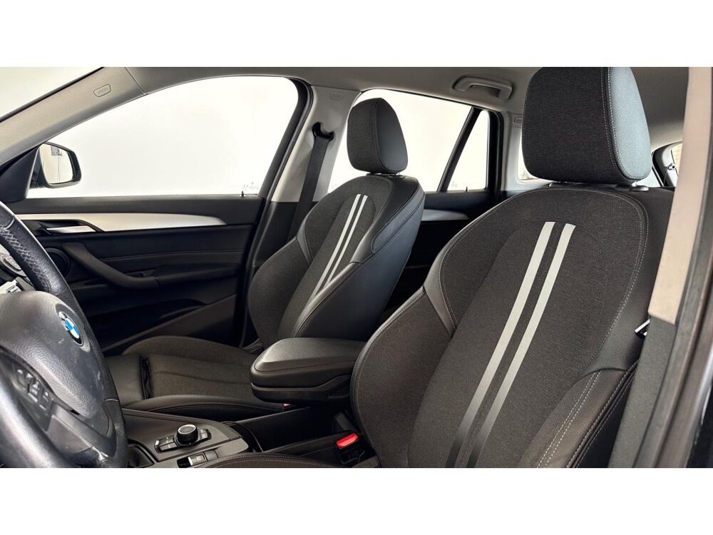 X1 sDrive 16d - 116ch / CAMERA DE RECUL / HAYON ELEC / KEYLESS 2019 occasion 17600 Saujon