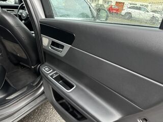 XF 2.0 D - 180 BVA S&S Prestige Gps + Camera AR + Clim 2016 occasion 19100 Brive-la-Gaillarde