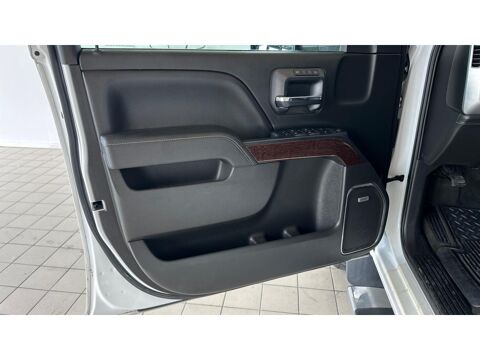 Sierra 1500 V8 6.2 420 ch Version XXL - TVA - CTTE PLATEAU - 4 PLAC 2015 occasion 17600 Saujon
