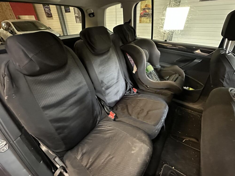 Touran 2.0 TDI 150 BLUEMOTION CARAT 2016 occasion 33370 Artigues-pr&egrave;s-Bordeaux