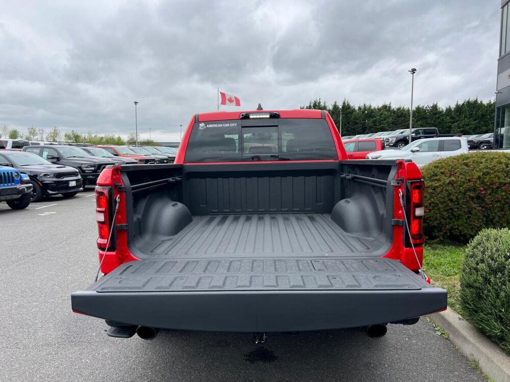 RAM 1500 CREW LAIE SPORT NIGHT EDITION AIR 2025 occasion 91830 Le Coudray-Montceaux