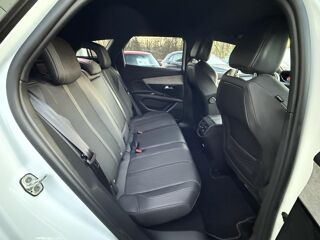 3008 1.5 BlueHDi S&S - 130 - BV EAT8 GT GPS + CARPLAY + CAMERA A 2022 occasion 19100 Brive-la-Gaillarde