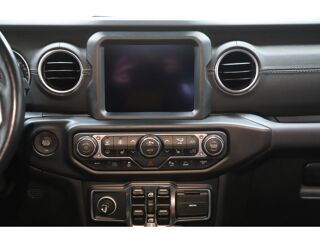Wrangler 2.0 T 4xe 380 4x4 Unlimited Overland BVA 2022 occasion 06550 La Roquette-sur-Siagne