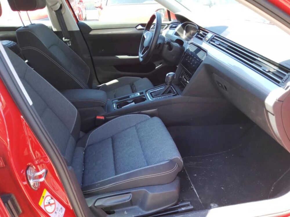 Passat 2.0 TDI 122 DSG Business 2024 occasion 35300 Foug&egrave;res