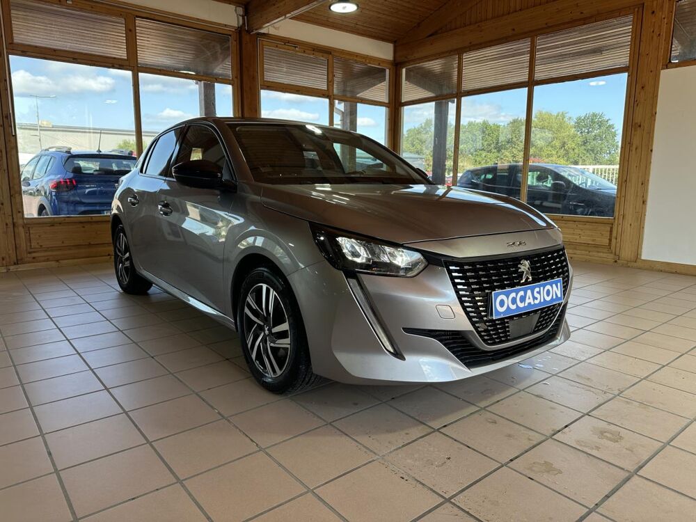 208 1.5 100ch Roadtrip Suivi Peugeot Camera 360 &deg; Carplay Cockp 2022 occasion 33700 M&eacute;rignac