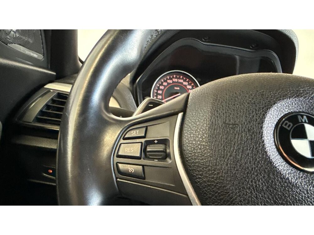 S&eacute;rie 1 135i xDrive - Sport M Performance / CAMERA ARRIERE / SUIVI C 2012 occasion 17600 Saujon