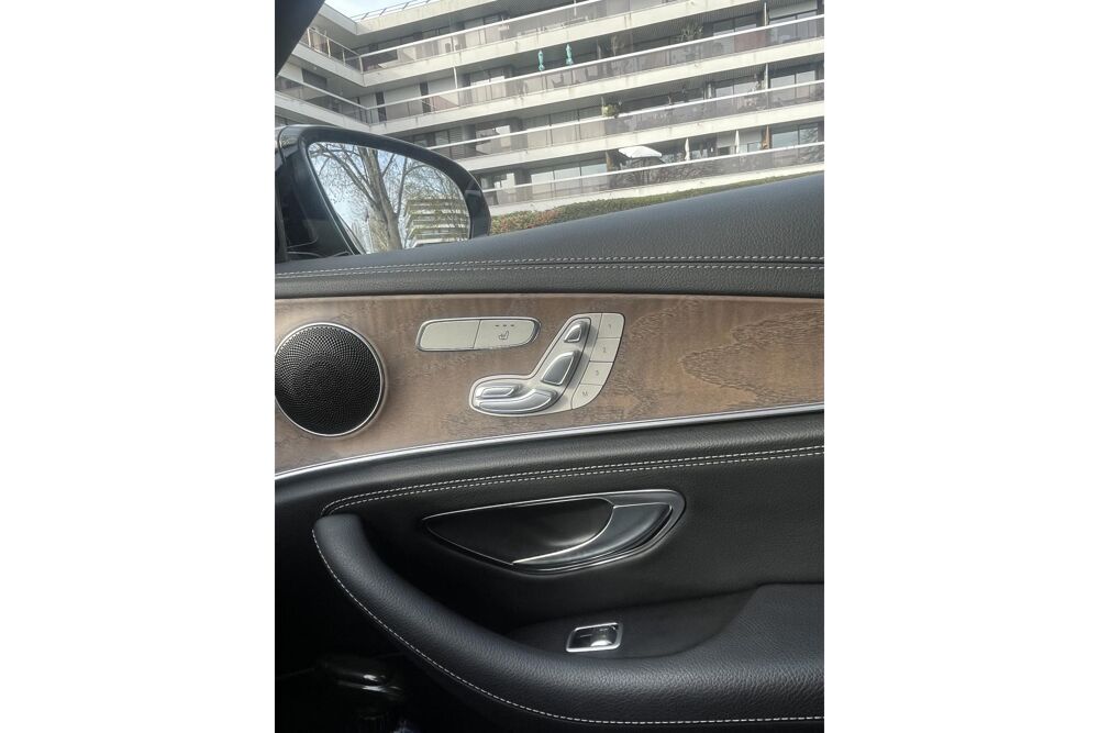 Classe E E 300 hybride - eq power - 4Matic - affichage tete haute - 2021 occasion 78760 Jouars-Pontchartrain