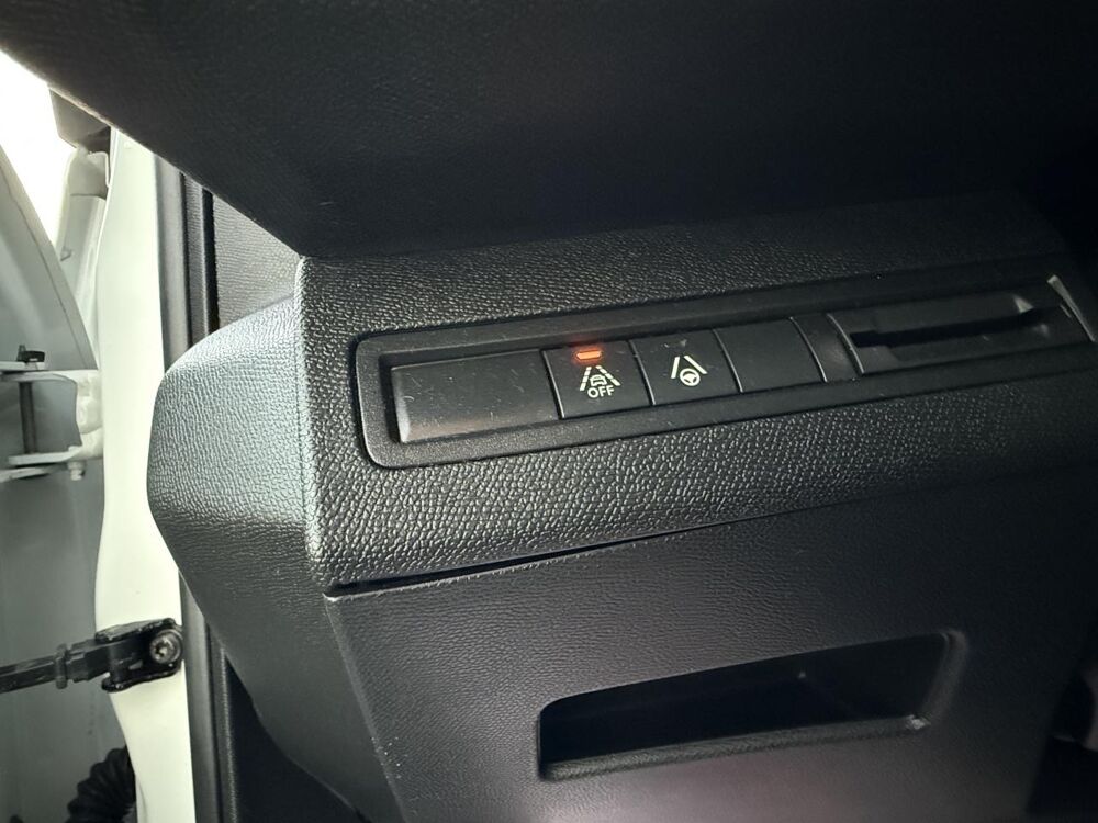 3008 1.5 BlueHDi S&S - 130 - BV EAT8 GT GPS + CARPLAY + CAMERA A 2022 occasion 19100 Brive-la-Gaillarde