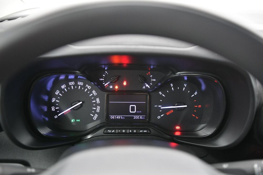 Berlingo M 650 BLUEHDI 100 S&S BVM6 DRIVER 2022 occasion 17130 Montendre