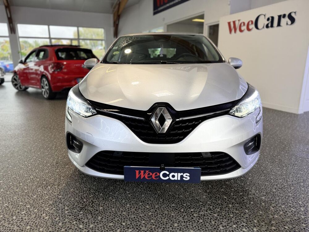 Clio 1.5 BLUEDCI 85CH BUSINESS GARANTIE 12 MOIS 2021 occasion 16000 Angoul&ecirc;me
