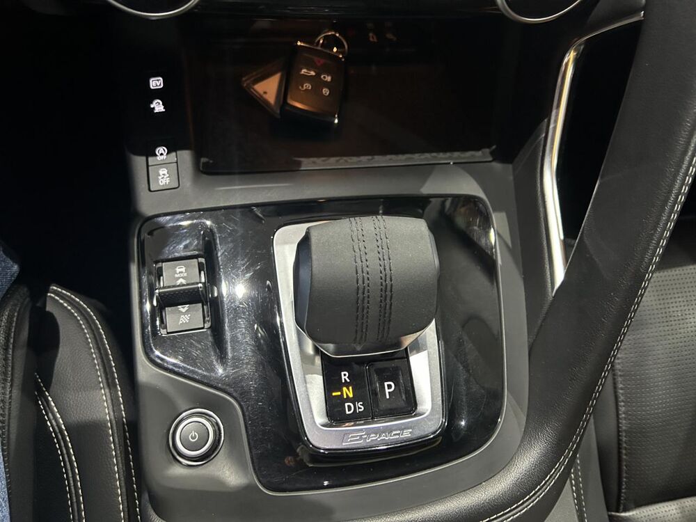 E-PACE P300e - PHEV - BVA - Stop/Start - AWD R-Dynamic Black Editi 2022 occasion 47200 Saint-Pardoux-du-Breuil