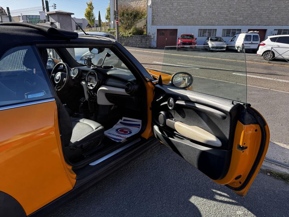 Cooper D Cabriolet 1.5i - 136 BVA Chili Clim + Radar AR 2017 occasion 19100 Brive-la-Gaillarde