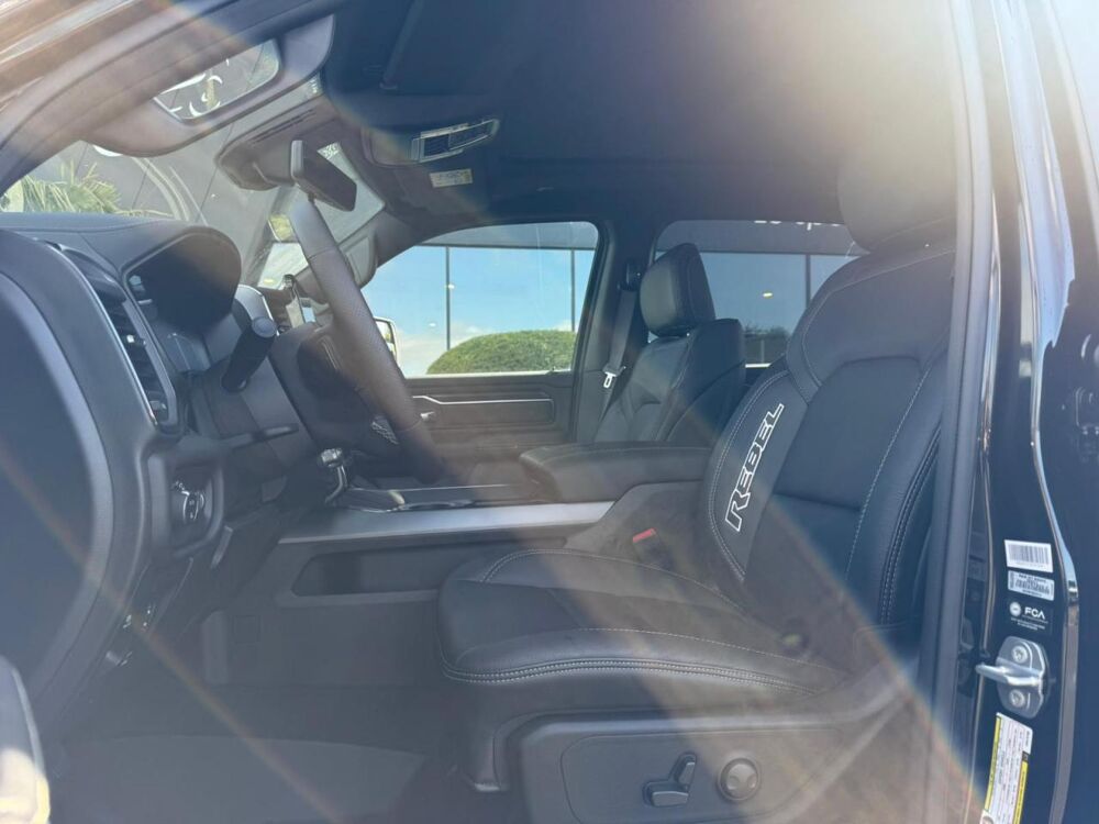 RAM 1500 CREW CAB REBEL AIR 2025 occasion 91830 Le Coudray-Montceaux