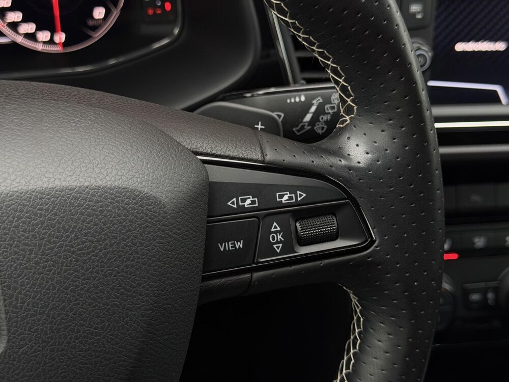 Leon Cupra 2.0 TSI 300 DSG 4Drive Sieges Top F1 chauffants Toit o 2020 occasion 67440 Marmoutier