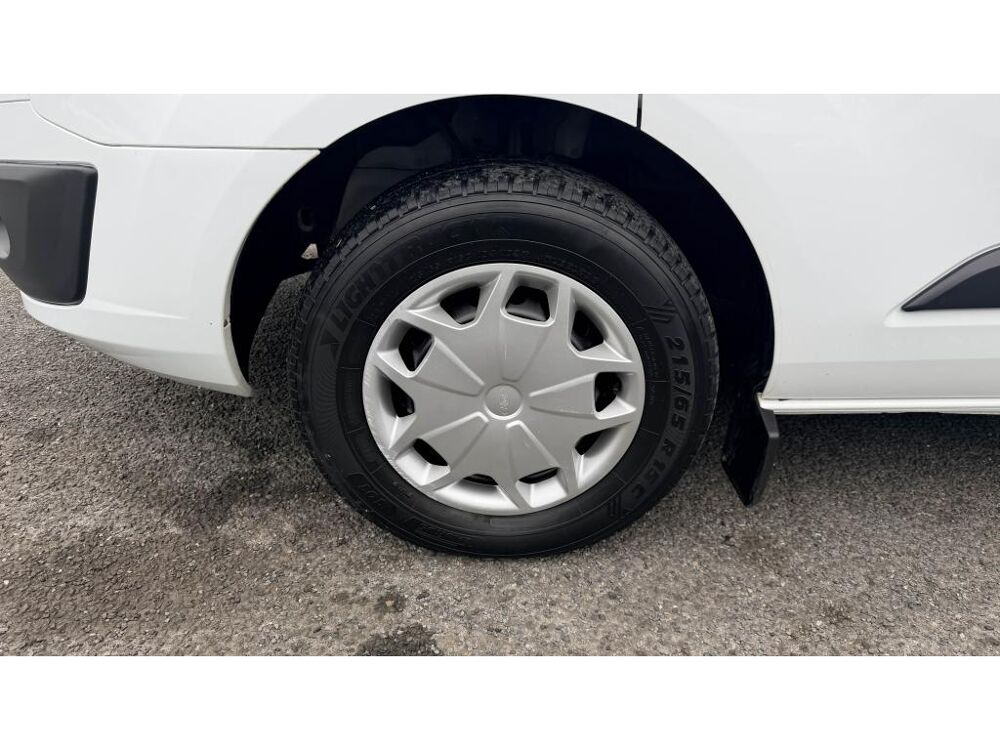 Transit Custom 2.2 TDCi 125 L1H1 Trend +ATTELAGE 2015 occasion 81580 Soual