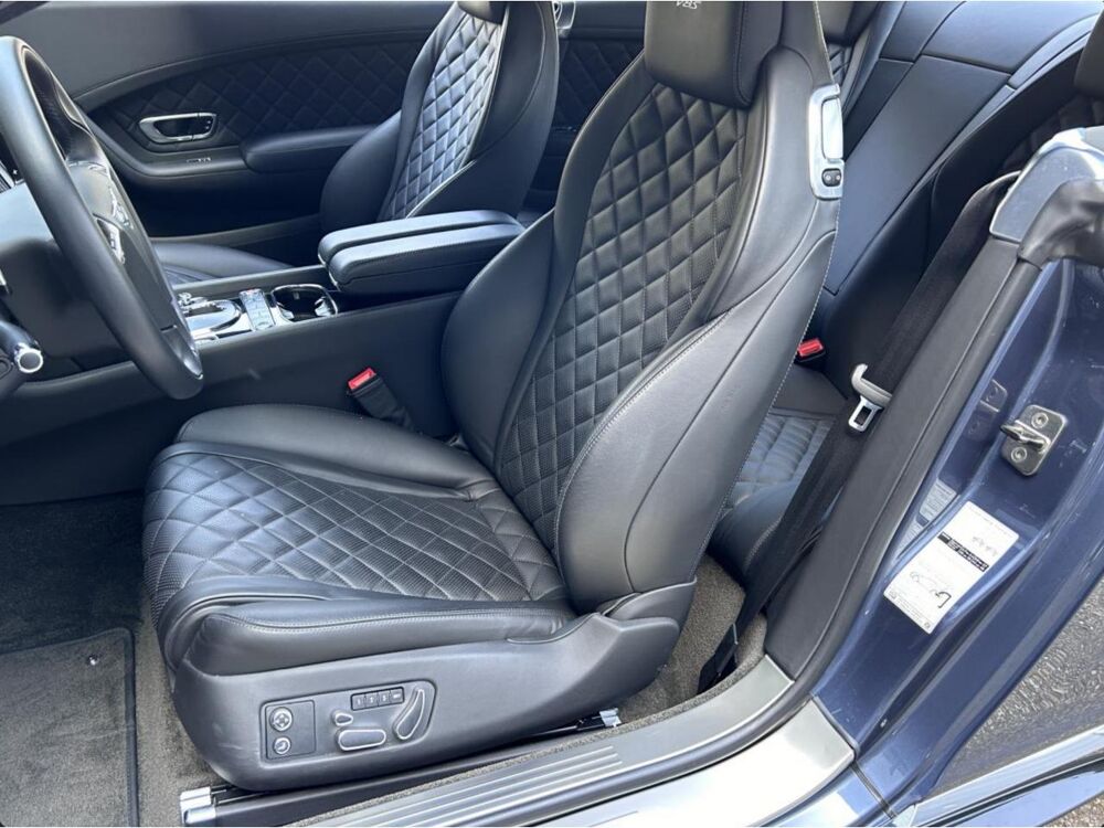 Continental GT S 4.0i V8 528cv Fran&ccedil;aise Suivi 100% r&eacute;seau 2017 occasion 38330 Montbonnot-Saint-Martin
