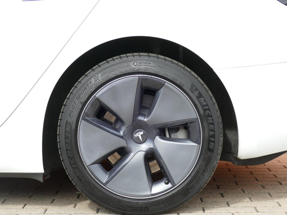 Model 3 MY22 AUTONOMIE STANDARD PLUS RWD 2022 occasion 77090 Coll&eacute;gien