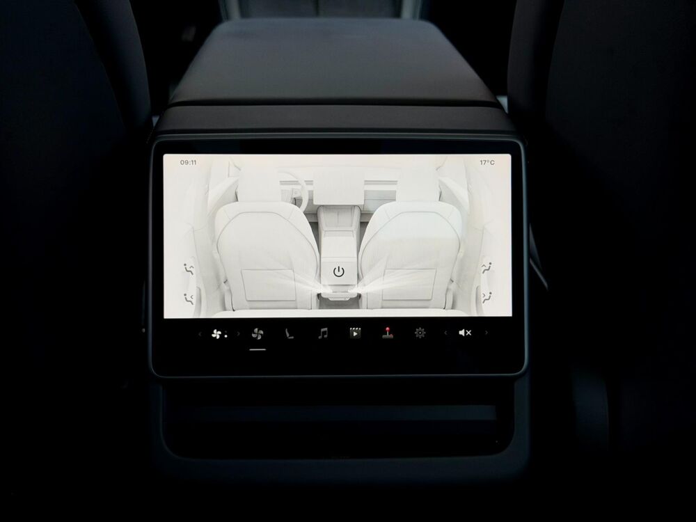 Model 3 Highland Grande Autonomie AWD Dual Motor Garantie Tesla 04 / 2024 occasion 67440 Marmoutier
