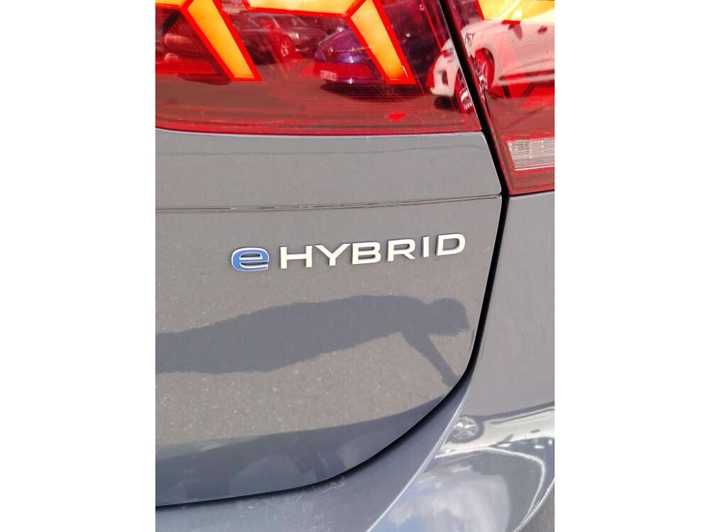 Tiguan R-LINE EXCLUSIVE EHYBRID 245ch DSG6 RECHARGEABLE 2021 occasion 44700 Orvault