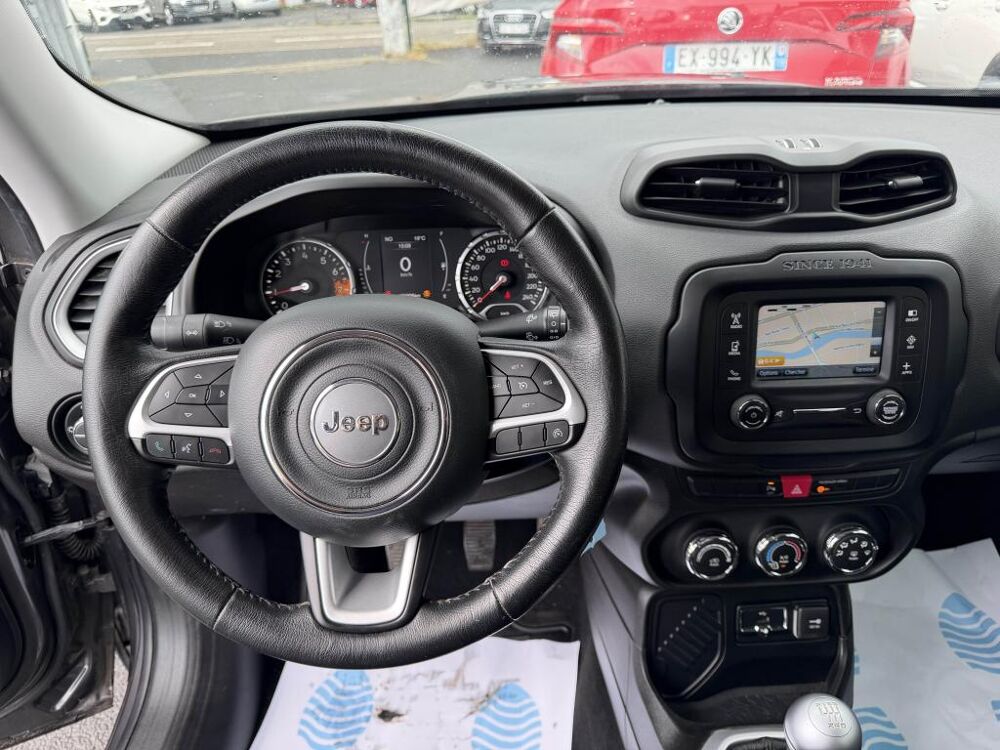 Renegade 1.4 MultiAir - 140 4x2 Limited gps + clim + radar AR 2017 occasion 19100 Brive-la-Gaillarde