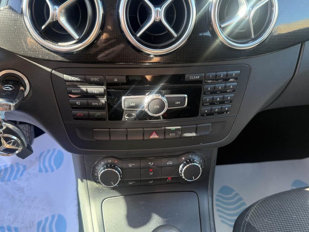 Classe B CDI FAP - BM 246-242 Design gps + clim + camera AR 2013 occasion 19100 Brive-la-Gaillarde