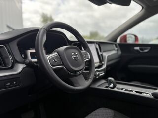 XC60 T6 AWD PHEV 350 Plus Style Chrome avec T.O 2024 occasion 35300 Foug&egrave;res
