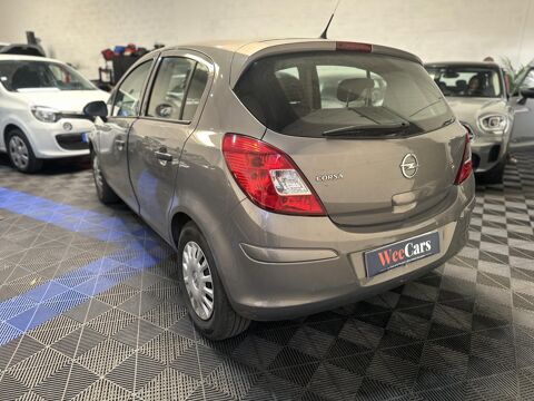 Corsa 1.2i Twinport D BERLINE Graphite PHASE 2 2014 occasion 94360 Bry-sur-Marne