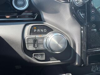 RAM 1500 CREW CAB SPORT NIGHT EDITION V8 2026 occasion 91830 Le Coudray-Montceaux