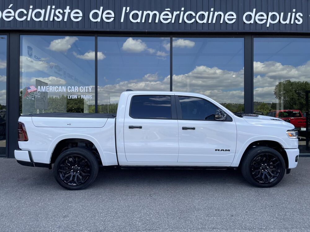 RAM 1500 CREW LIMITED NIGHT EDITION BOX HAYON MULTI 2025 occasion 91830 Le Coudray-Montceaux