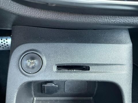 Captur 1.5 Energy dCi 90 EDC Intens, Camera de recul, Roue de secou 2017 occasion 31660 Bessi&egrave;res